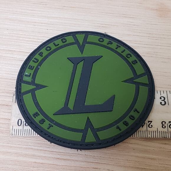 Leupold Optics Company Logo Patch Green Black Hunting Shooting Tactical - Picture 2 of 3